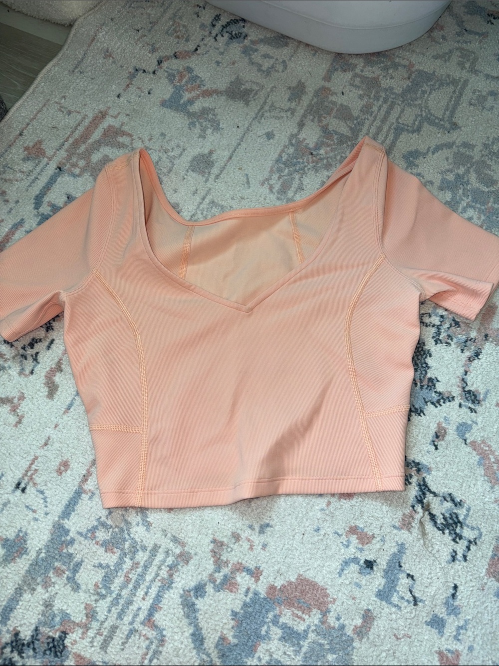 Lululemon align top size 6